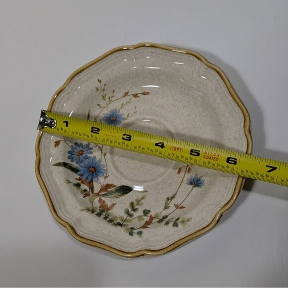 Mikasa Blue Daisies Saucer 6" Scalloped Edge Vintage Stoneware Japan - Picture 2 of 4